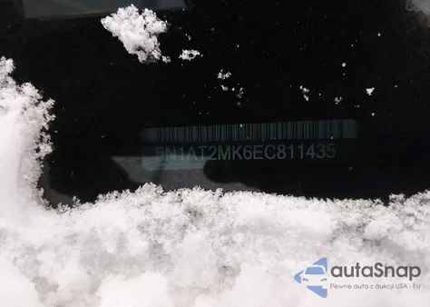 2014 Nissan Rogue Sv z USA, uszkodzony, nr VIN 5N1AT2MK6EC811435